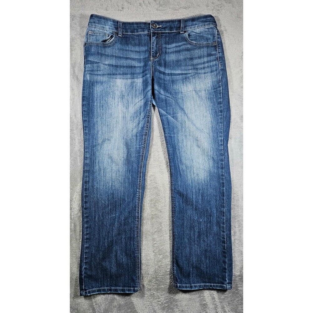 Maurices Women's Size 14 Short Bootcut Blue Stretch Jeans Medium Wash